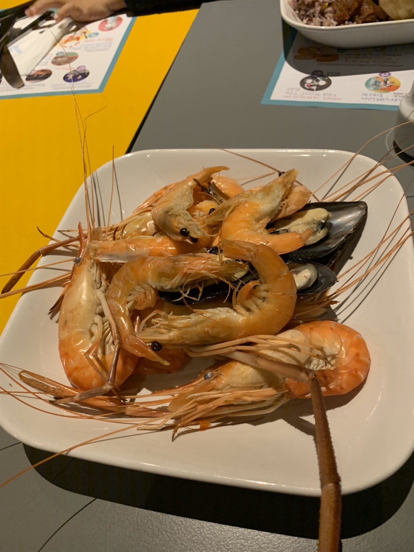This is an test image